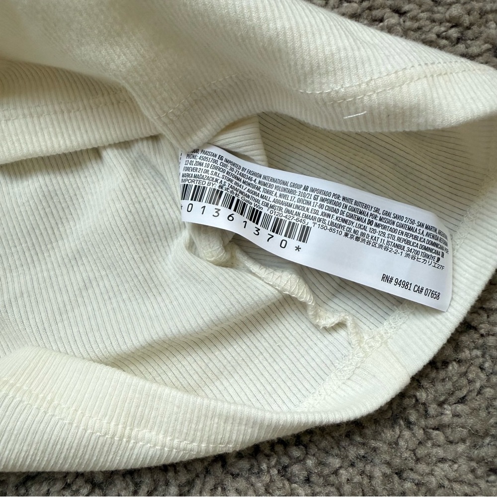 Forever 21 Crop Top LA Small - Picture 5 of 6